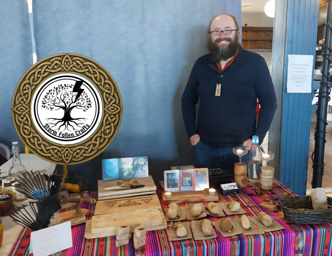 Click here to see what's available in the StromFallen Crafts Store.